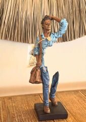 Dekorati̇f Adam Obje